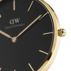 Petite Evergold Black