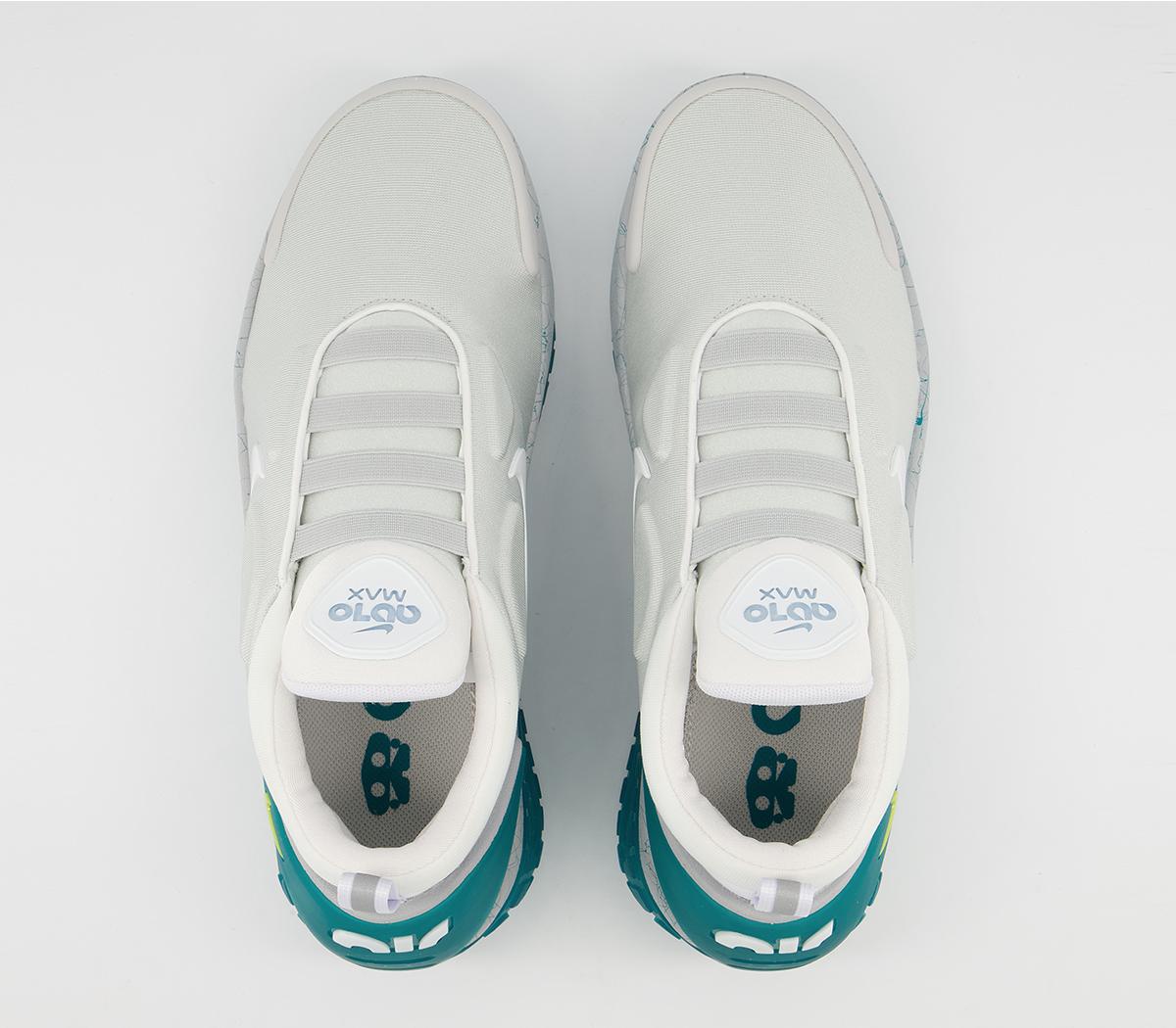 Nike Adapt Auto Max
‘Jetstream White Chrome’