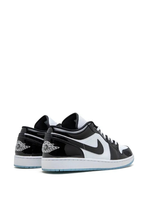 Air Jordan 1 Low SE "Concord”