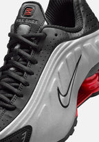 Nike Shox R4 “Black/Metallic Silver”