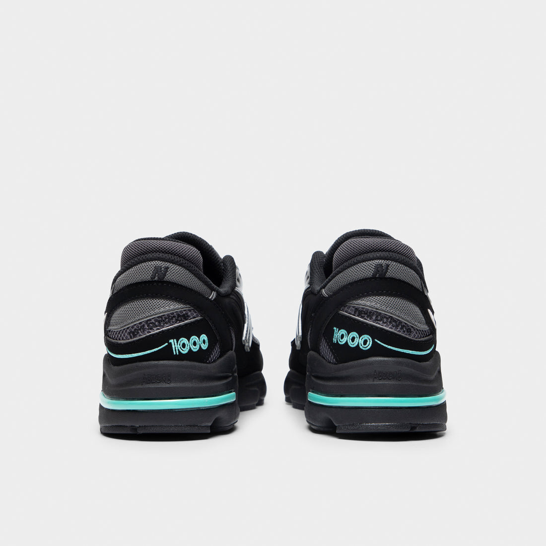 New Balance M1000 Black/Teal