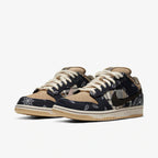 NIKE SB DUNK LOW TRAVIS SCOTT