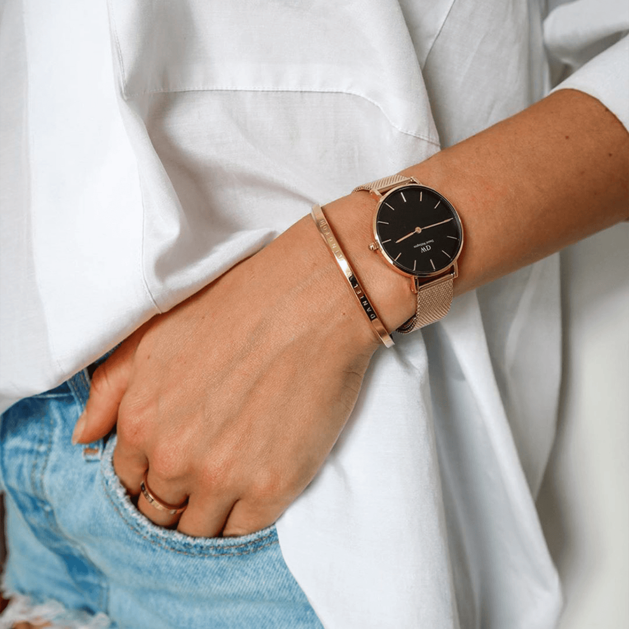 Petite Evergold Black