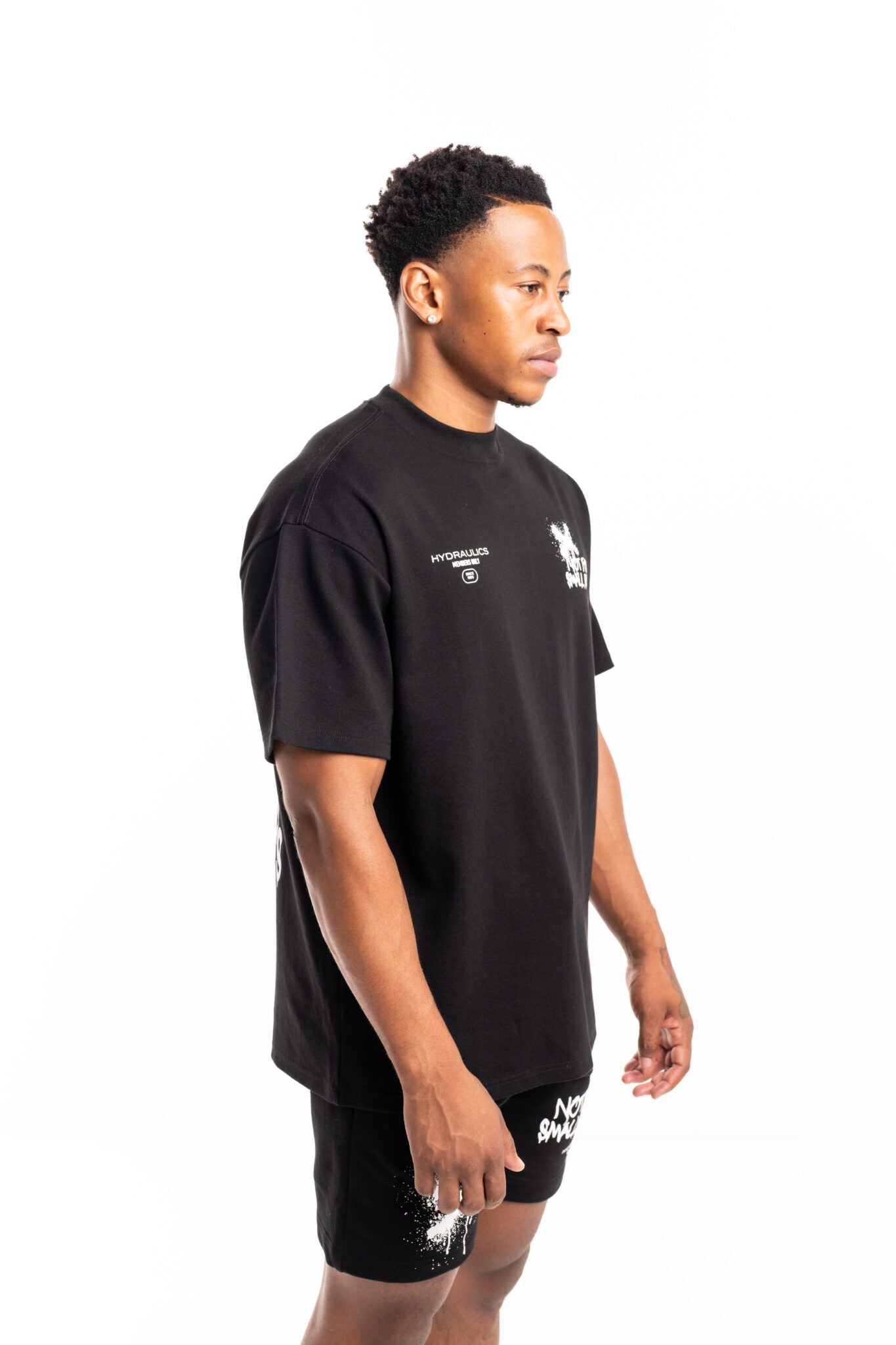 HYDRAULICS OVERSIZED NOT FOR SMALL BOYS V2 TEE BLACK
