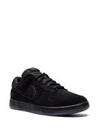 Nike x Undefeated Dunk Low SP "Black”