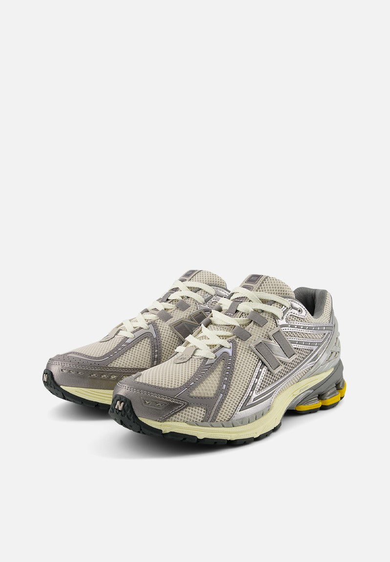 New Balance 1960R “Moonrock”