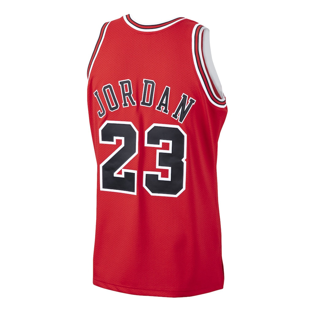 Men's Chicago Bulls Michael Jordan Mitchell & Ness Scarlet 1997/98 Hardwood Classics Authentic Jersey
