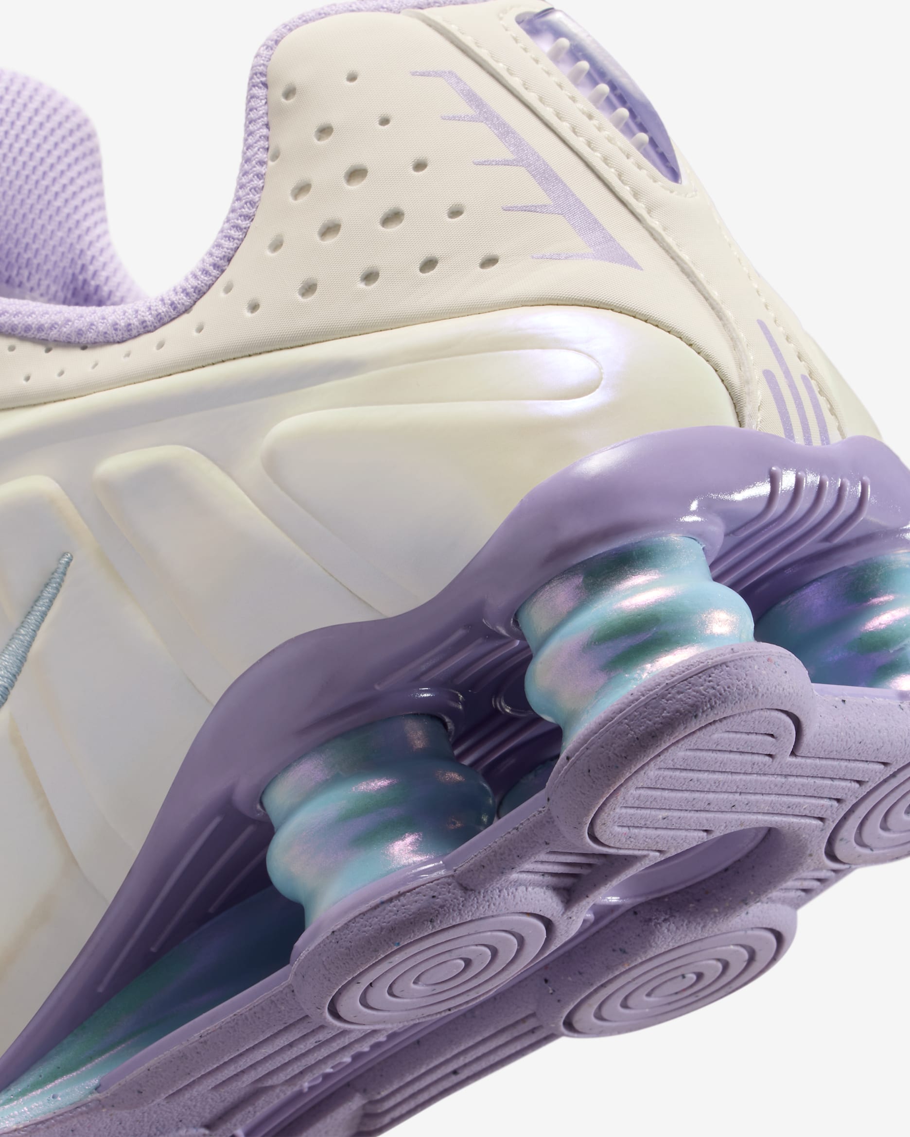 Nike Shox R4 Soft Pearl Hydrangeas (GS)