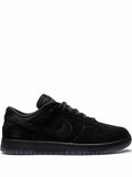 Nike x Undefeated Dunk Low SP "Black”