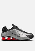 Nike Shox R4 “Black/Metallic Silver”