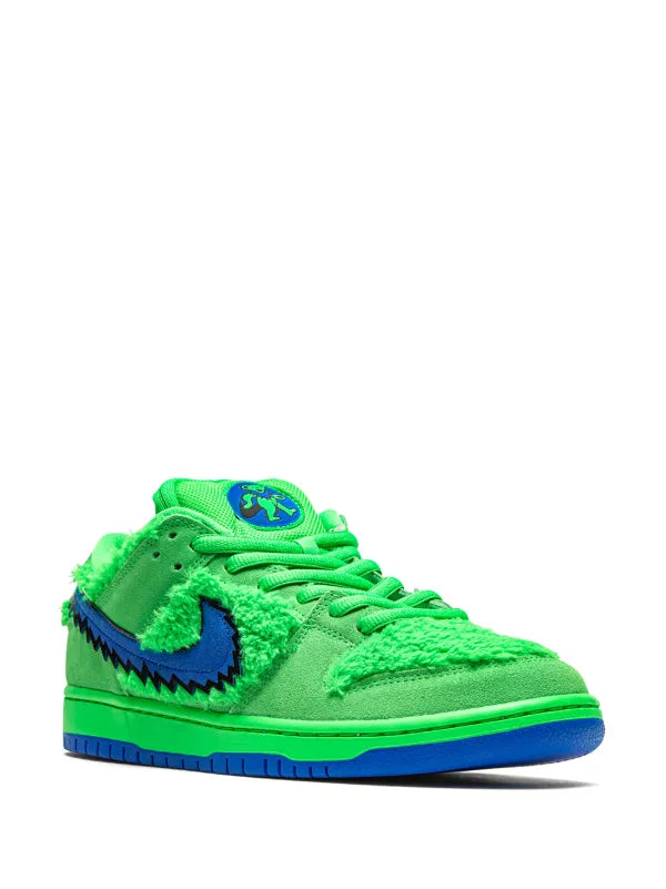 Nike x Grateful Dead SB Dunk Low "Green Bear”