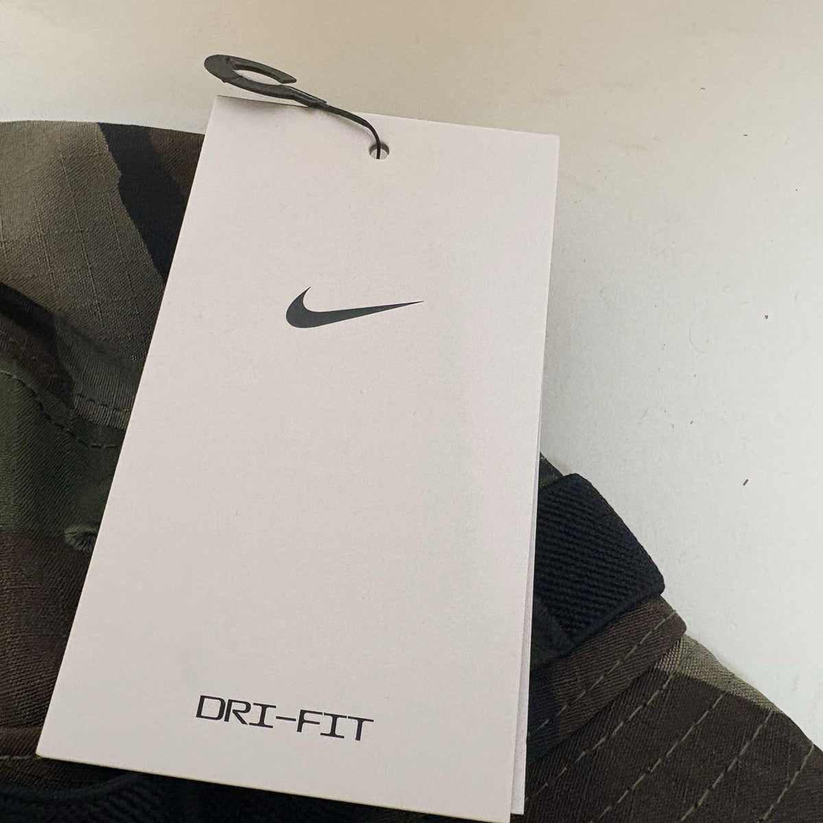 NIKE APEX DRI-FIT CAMO BUCKET HAT