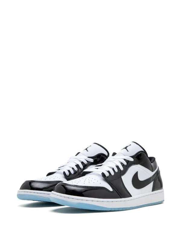Air Jordan 1 Low SE "Concord”