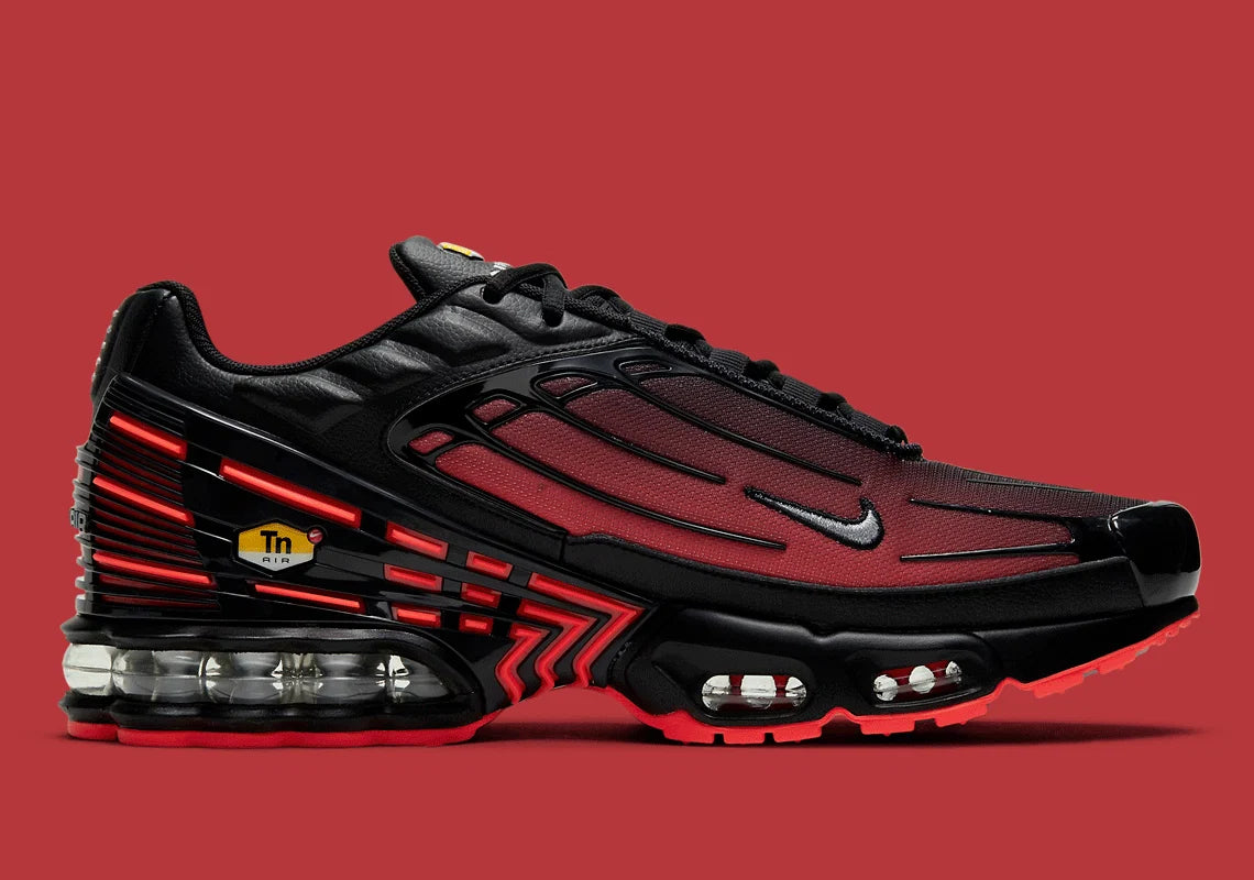 Nike Air Max Plus 3 "Deadpool"