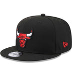 Men's Chicago Bulls New Era Black Icon 9FIFTY Snapback Hat