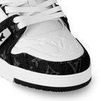 LOUIS VUITTON TRAINER BLACK & WHITE FULLY BOXED