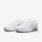 Nike Air Max 90 ‘Light Smoke Grey/Photon Dust’