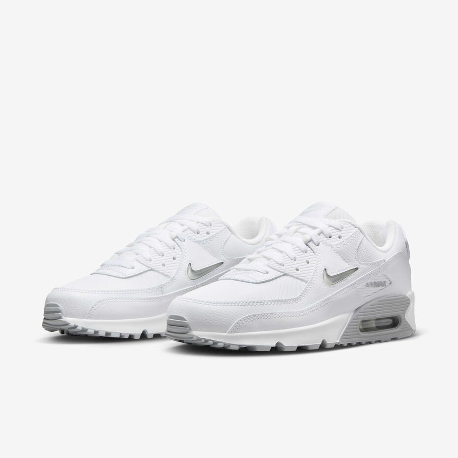 Nike Air Max 90 ‘Light Smoke Grey/Photon Dust’