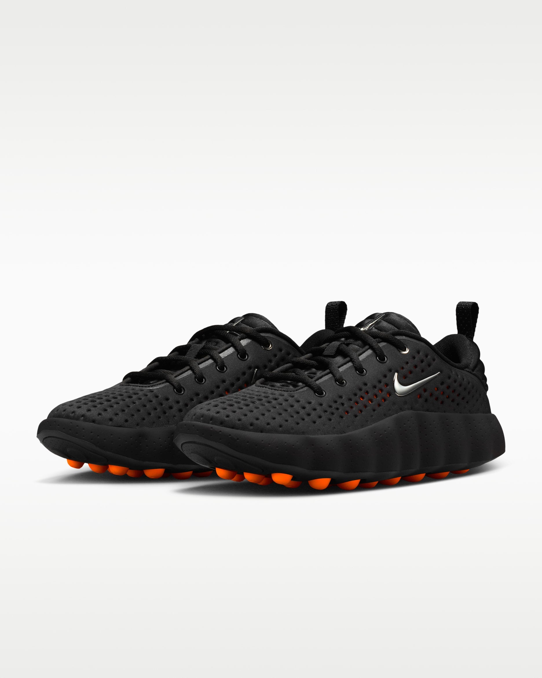 Nike Mind 002 ‘Black Metallic’