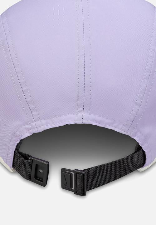 Nike Dri-Fit Fly Unstructured Swoosh Cap