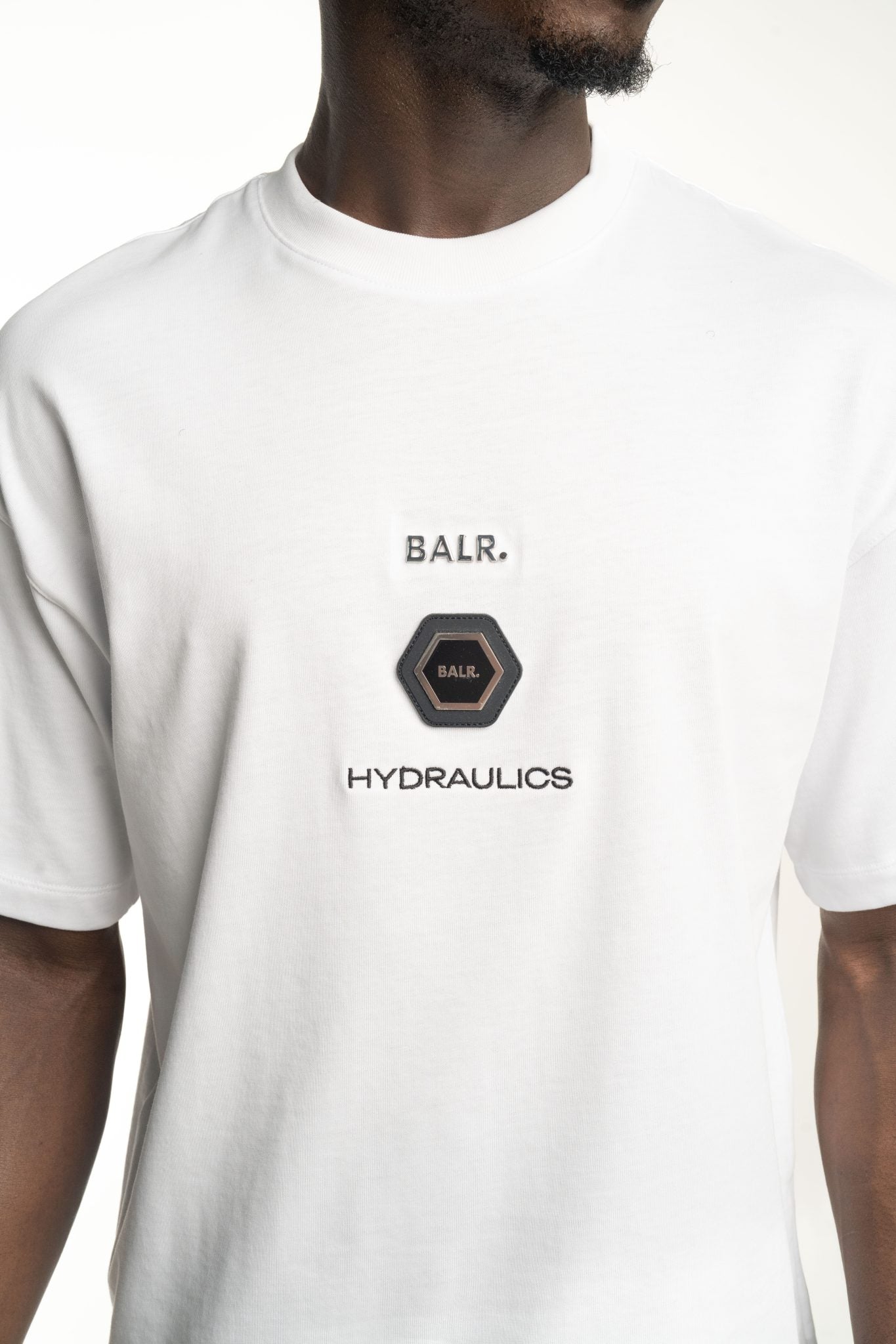 BALR MEN’S BALR X HYDRAULICS METAL LOGO BOX T SHIRT
