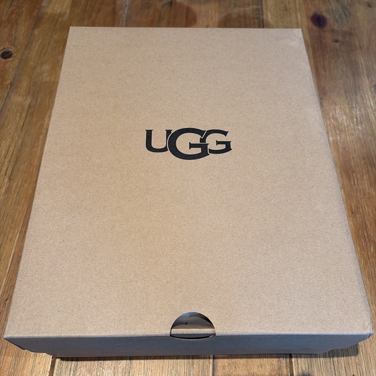 UGG - Womens Goldenstar Clog (with box)