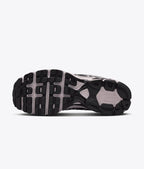Nike Air Max Moto 2K Trainers “Light Violet Ore/Platinum Violet”