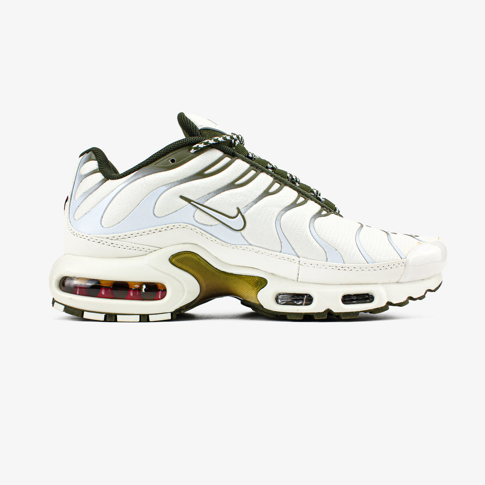 Nike Air Max Plus Tn "Light Bone”