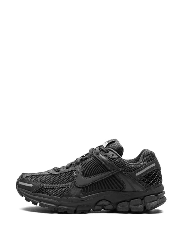 Nike Zoom Vomero 5 “Triple Black”