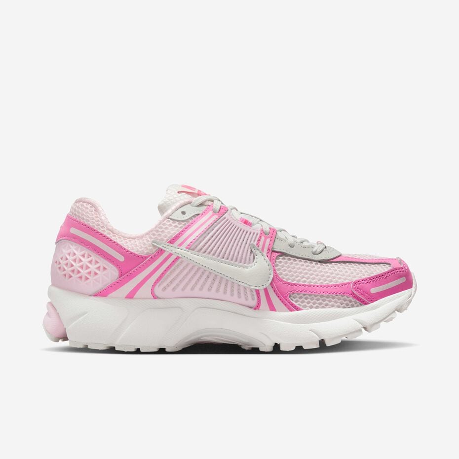 Nike Zoom Vomero 5 “Hyper Pink/Pink Foam”