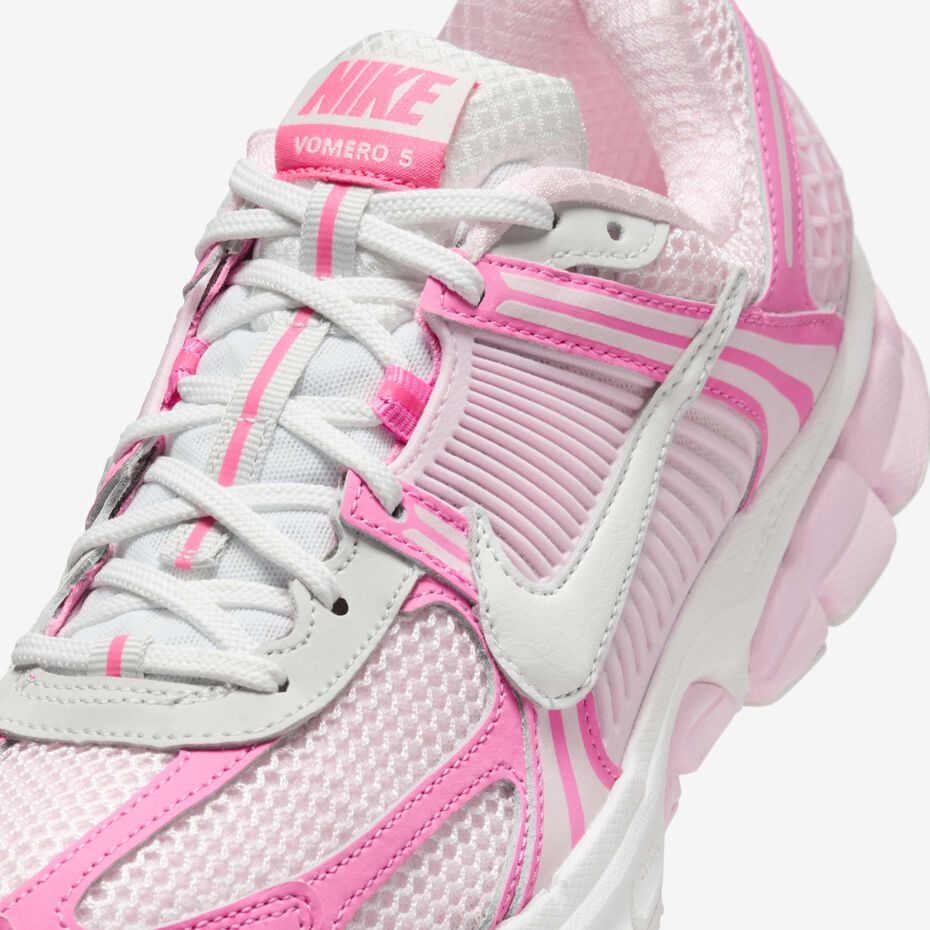 Nike Zoom Vomero 5 “Hyper Pink/Pink Foam”