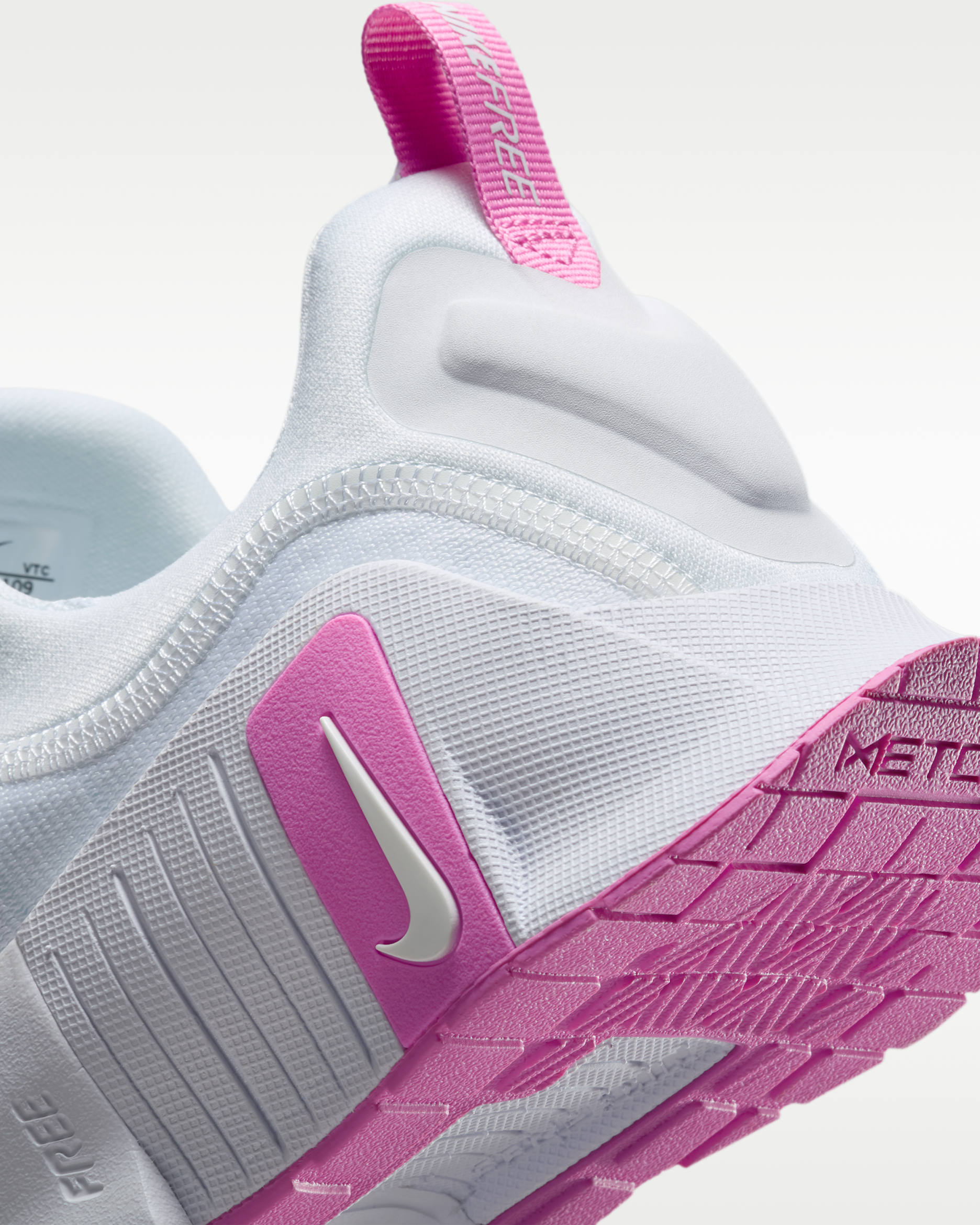Nike Free Metcon 6 ‘White/Playful Pink’