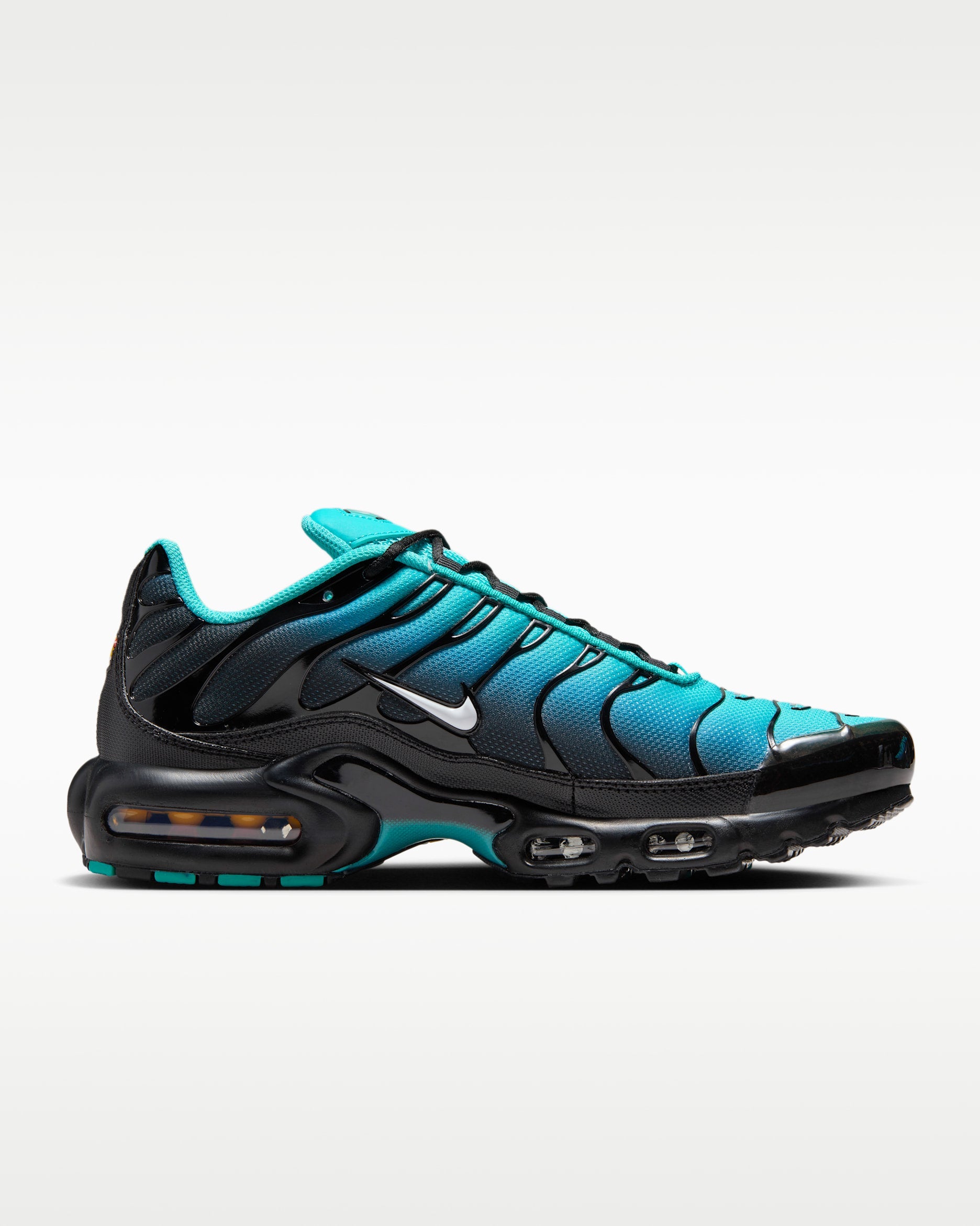 Nike Airmax Plus TN “Light Retro/Black/White Summit”