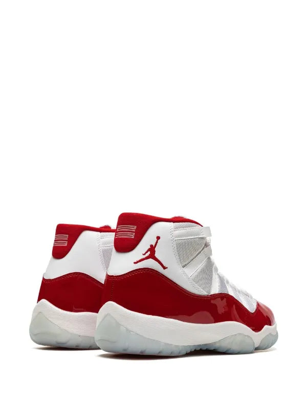 Air Jordan 11 "Cherry 2022"