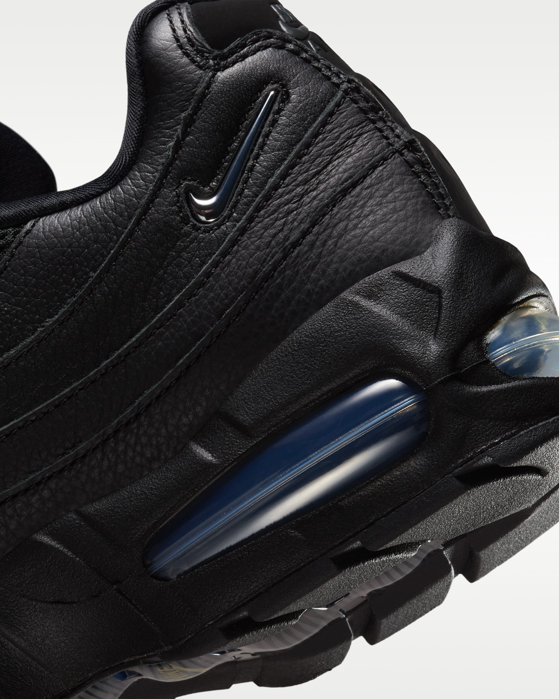 Nike Air Max 95 “Metallic Pewter”