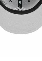 Black New York Yankees Gray Bottom Monotone Hummingbird City Art Side Patch New Era 59Fifty