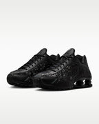 Nike Shox R4 “Black DK Smoke Grey”