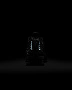 Nike Shox R4 “Black DK Smoke Grey”