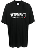 VETEMENTS logo-print T-shirt