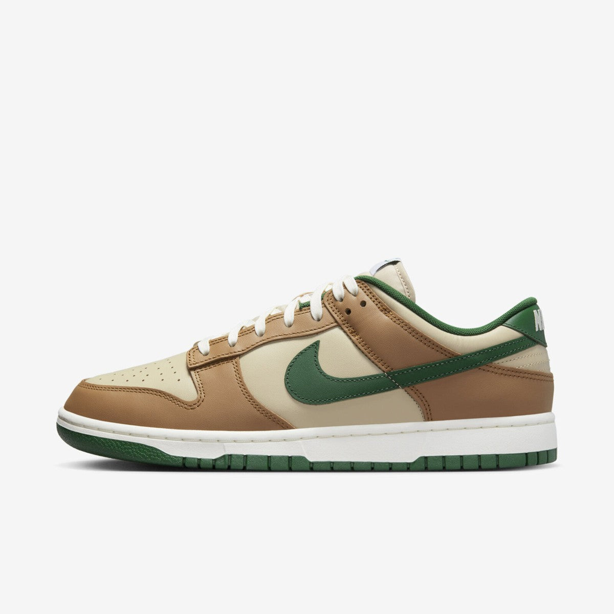 Nike Dunk Low Retro "Rattan/Gorge Green”