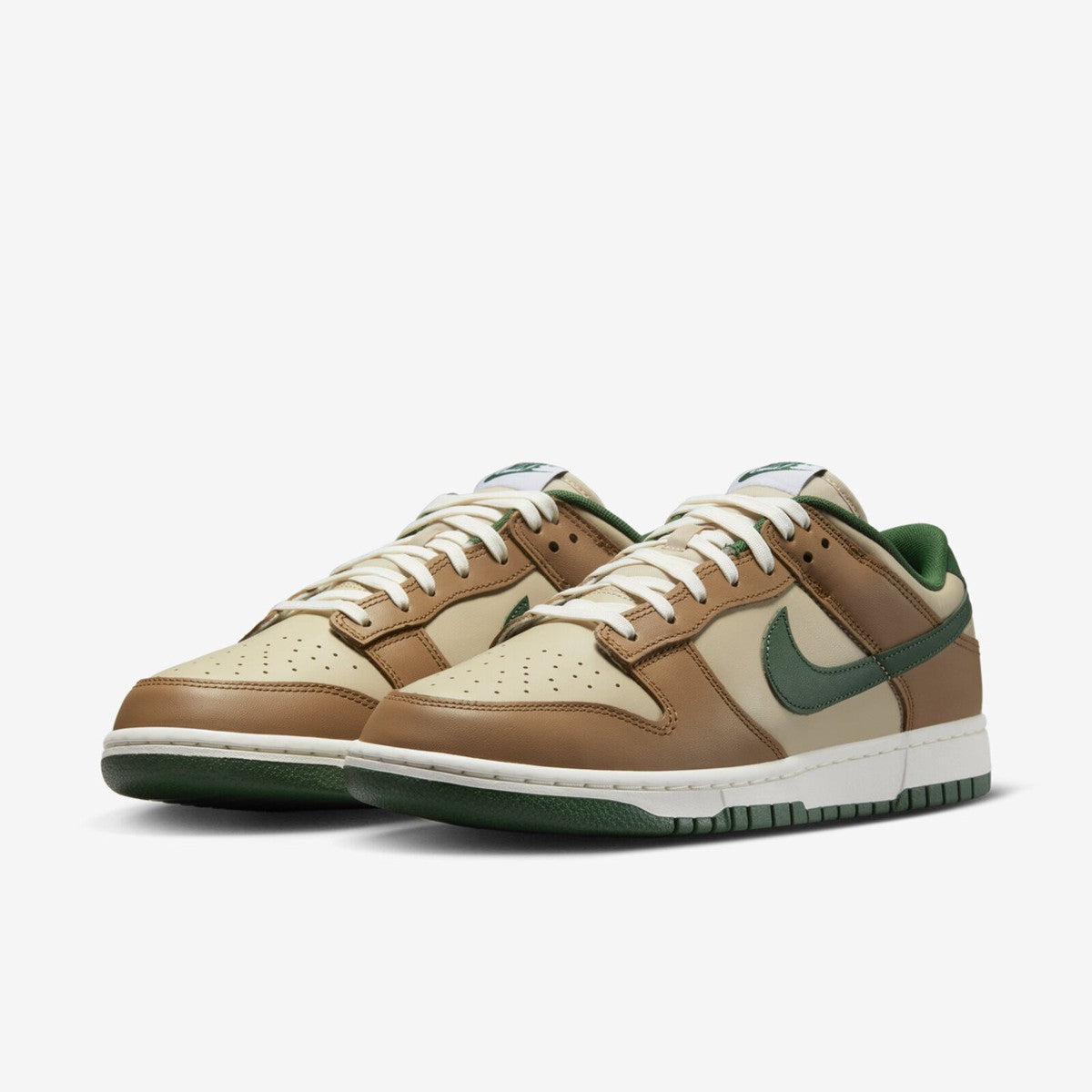 Nike Dunk Low Retro "Rattan/Gorge Green”
