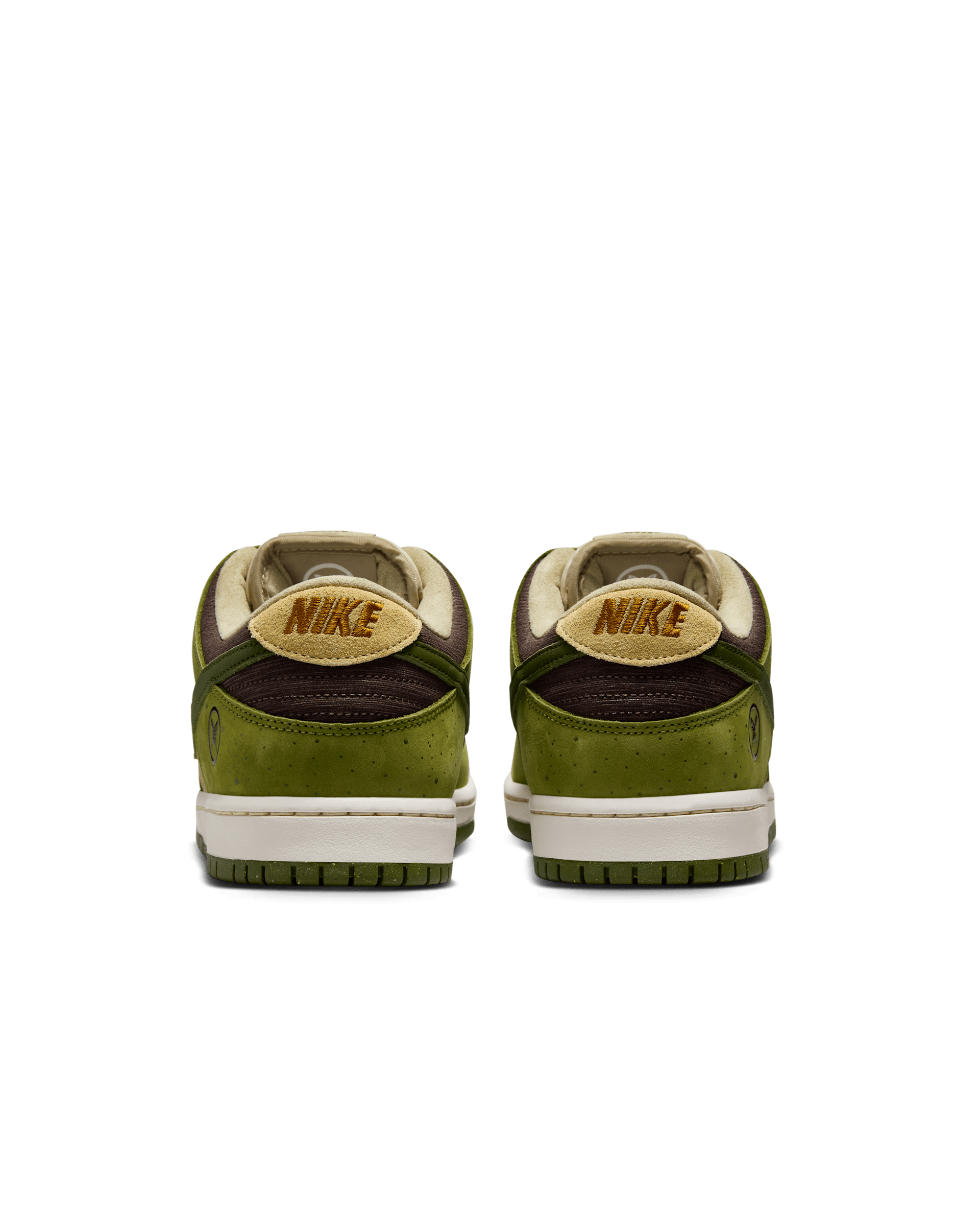 Nike SB Dunk Low x Yuto “Matcha”