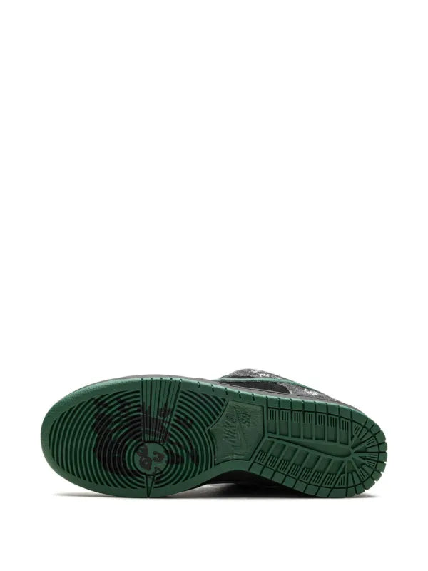 Nike SB Dunk Low "There Skateboards"