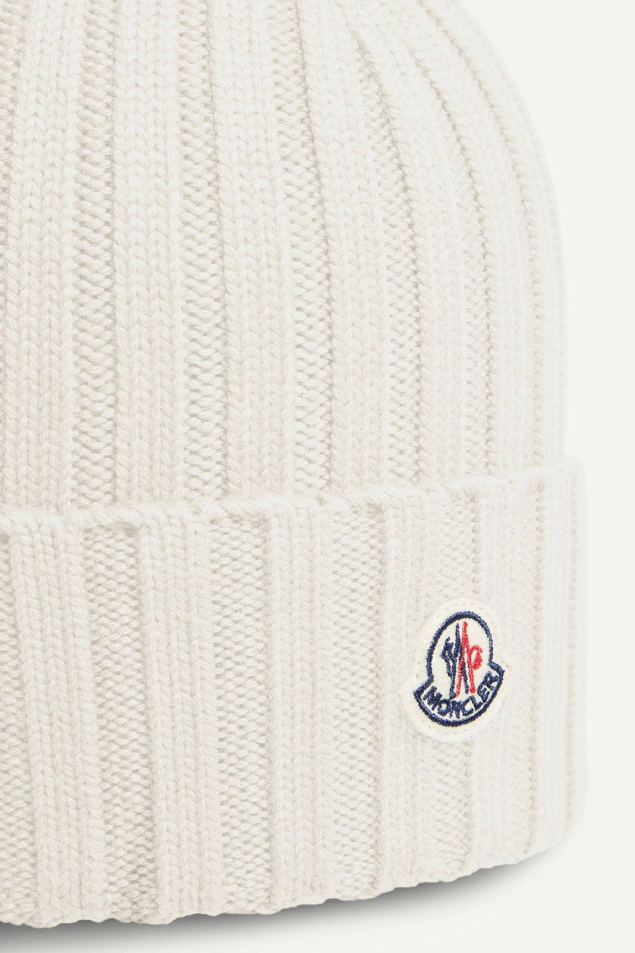 Moncler ribbed logo-patch beanie