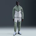 NIKE TECH FLEECE “BICOASTAL GREEN”