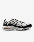 Nike Air Max Plus “Black Phantom”