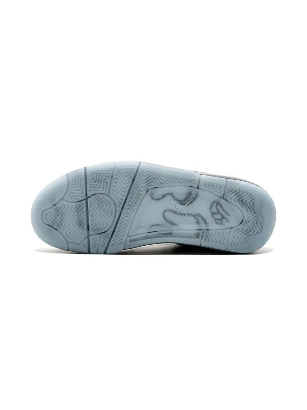 Jordan x Kaws Air Jordan 4 Retro