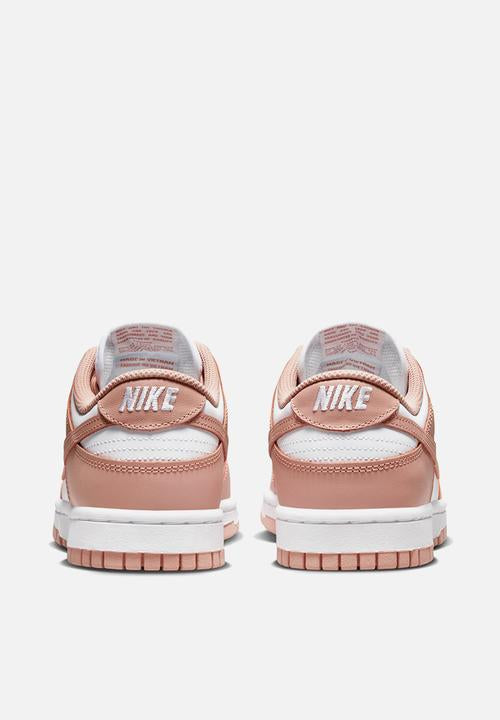 Nike Dunk Low ‘Rose Whisper’